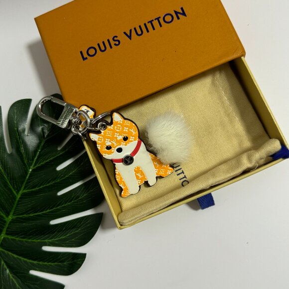Louis Vuitton Key chain💕💕 - Picture 6 of 6